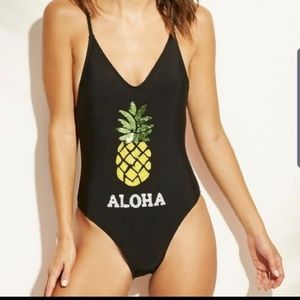 NWOT! Xhilaration Pineapple Aloha Swimsuit